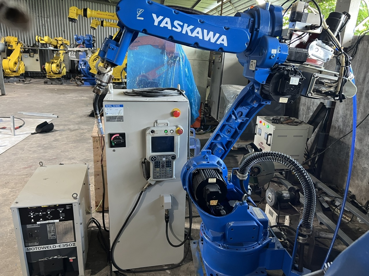 Robot hàn công nghiệp Yaskawa futechs