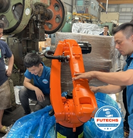 Robot hàn công nghiệp kuka 01