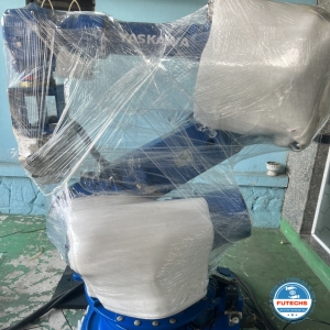 Robot điêu khắc Yaskawa
